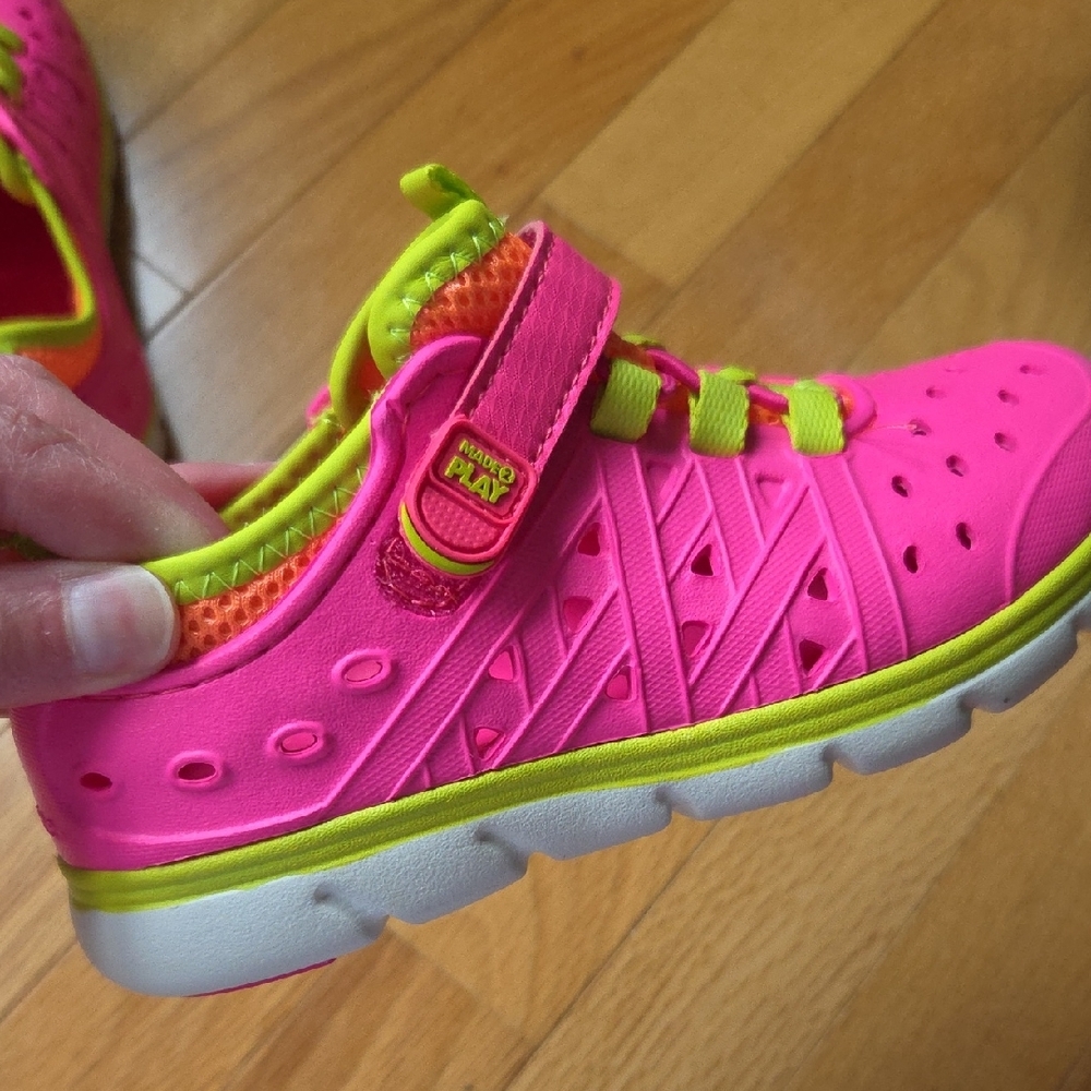 Stride Rite Water-Friendly Shoes - Picture 7 of 7